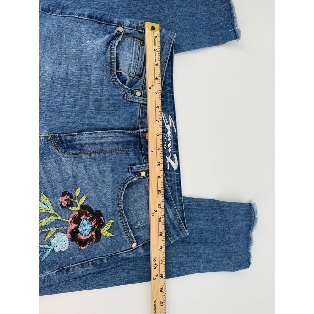 Seven7 Womens Floral Embroidered Skinny Jeans Medium Wash Raw Hem High Rise - Picture 6 of 11